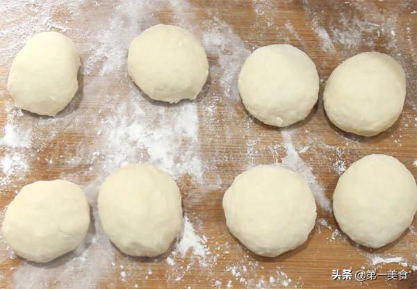 家常烙饃怎麼做又軟又勁道，廚師長教你小竅門，皮薄柔軟超好吃