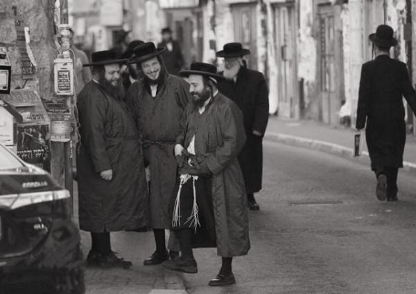 巴勒斯坦抓住1個以色列特工，不要贖金也不殺，卻只換了1個日本人