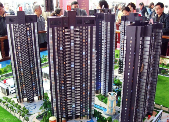 許家印，被任澤平坑慘了嗎？