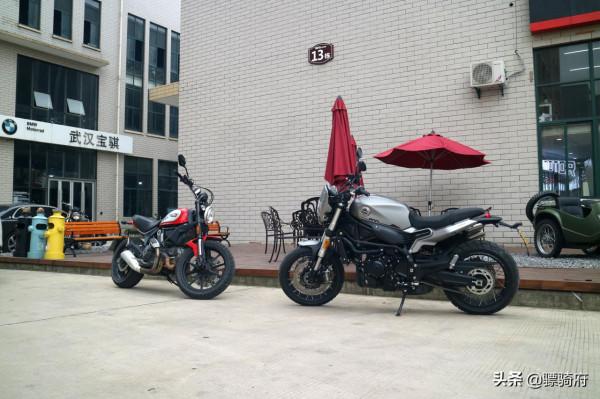 意國雙雄全面對比——貝納利幼獅800T版 VS 杜卡迪自遊800 意國雙雄全面對比——貝納利幼獅800T版 VS 杜卡迪自遊800