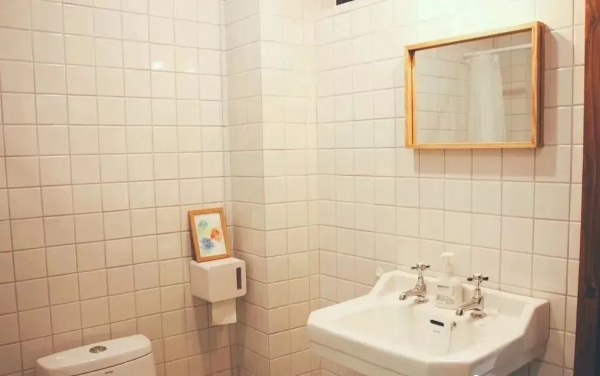 一個女生的東西可以少到什麼地步？