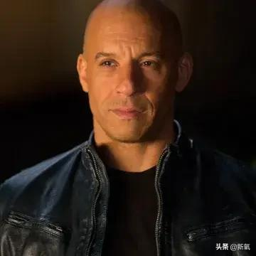 有這4個特徵的人,越老顏值就越高 有這4個特徵的人,越老顏值就越高