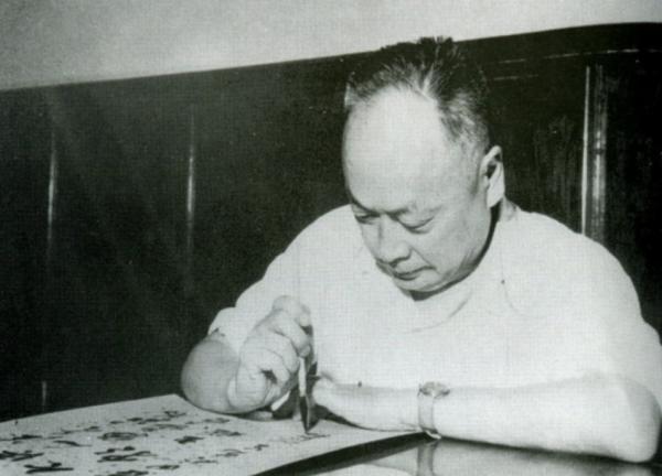 上海解放，陳毅收到求助信，才知：本地有100多抗日英雄窮困潦倒