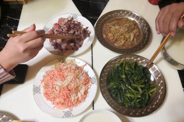 我家三代人吃不煩的“傳家菜”，噴香誘人營養足，有條件多吃幾次