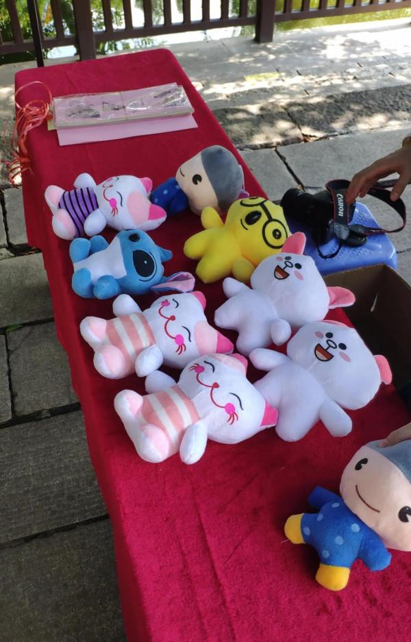 中秋節，故鄉里來猜燈謎