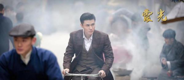 佟麗婭又甩出一王炸劇，央八首播收視奪冠，老戲骨演技驚豔四座