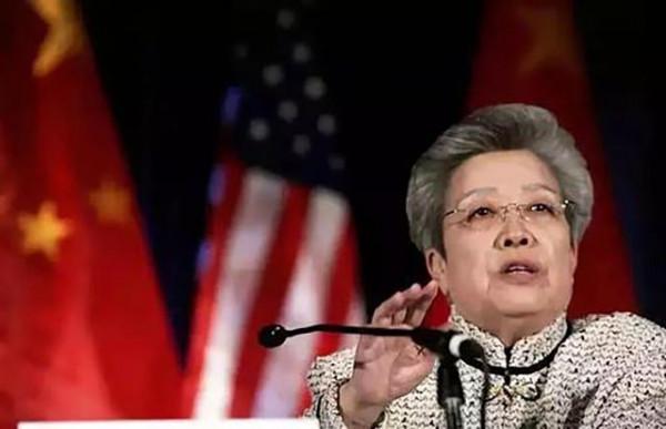 現場提問男女不平等問題,朱鎔基總理幽默以對,掌聲響徹麻省理工 現場提問男女不平等問題,朱鎔基總理幽默以對,掌聲響徹麻省理工