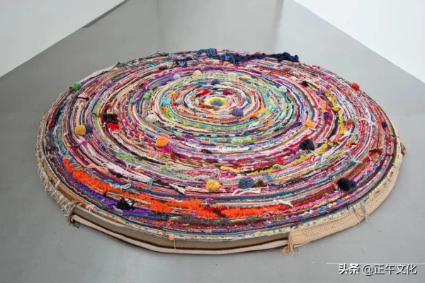 藝術工場·尹秀珍:她將每一種舊物件都看做是“情緒容器” 藝術工場·尹秀珍:她將每一種舊物件都看做是“情緒容器”