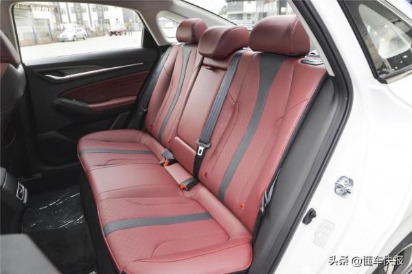 導購 | 十萬預算空間、配置全都要？新寶駿Valli對比長安逸動