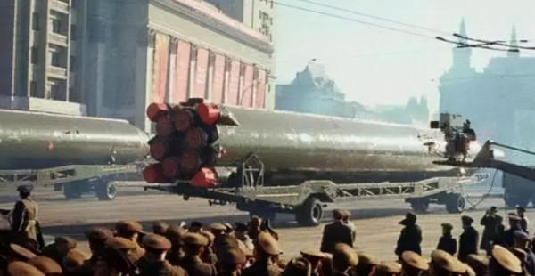 1978年，蘇聯宇宙954號核衛星墜毀，帶著核反應堆砸向加拿大