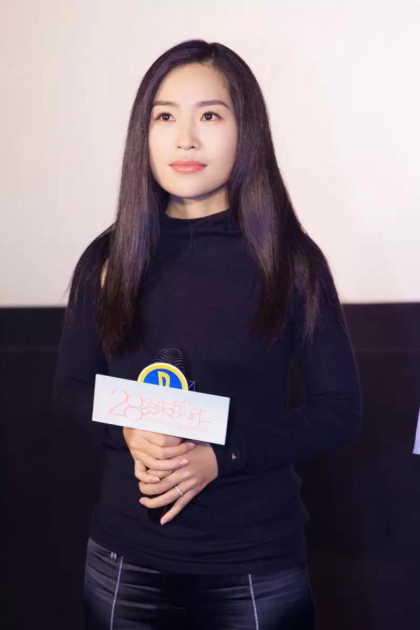 父親是歪瓜裂棗，女兒卻貌美如花？這7位星二代的長相好奇妙