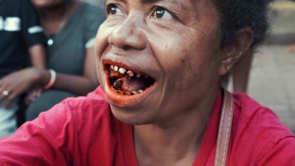 “軟性毒品”檳榔,為何每年還能賣出100億?怎麼不禁止銷售檳榔 “軟性毒品”檳榔,為何每年還能賣出100億?怎麼不禁止銷售檳榔