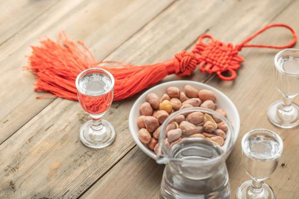 收藏圈長期的香餑餑“白酒”都有什麼共性？搞懂這些輕鬆入圈