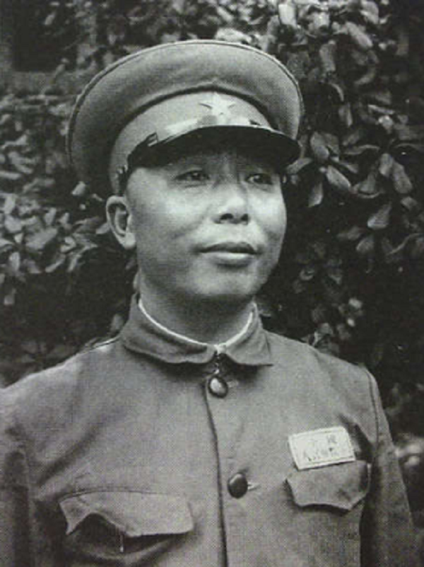 1946年，宋時輪在北平的軍調部遇襲，幕後主謀與軍統戴笠之死有關