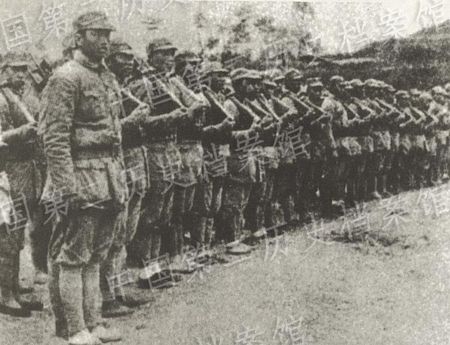 李先念領導中原突圍失去中原根據地，為什麼仍得到中央軍委稱讚？