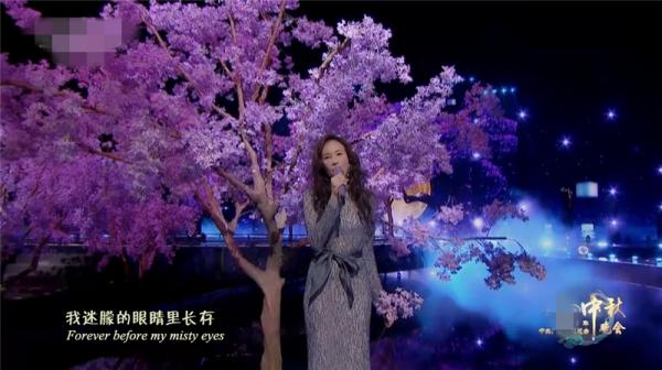 央視中秋晚會“王炸”:央視boys合唱,劉詩詩古裝,周深“奔月” 央視中秋晚會“王炸”:央視boys合唱,劉詩詩古裝,周深“奔月”