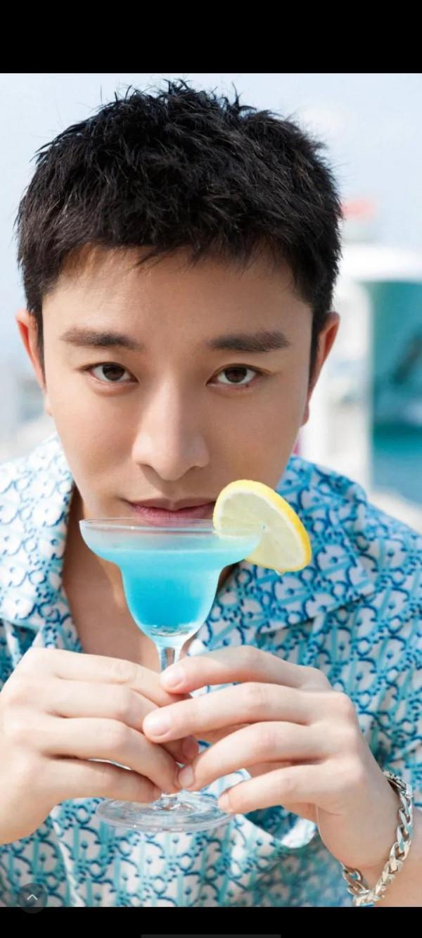 影壇帥哥高畫質照～賈乃亮