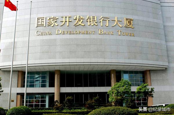 我國到底有多少銀行？6家國有大行、12家股份行、19家民營行