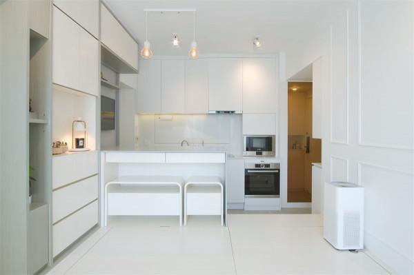 香港80後夫妻買下45㎡小家，搭起地臺將兩室變三室，網友：真的服