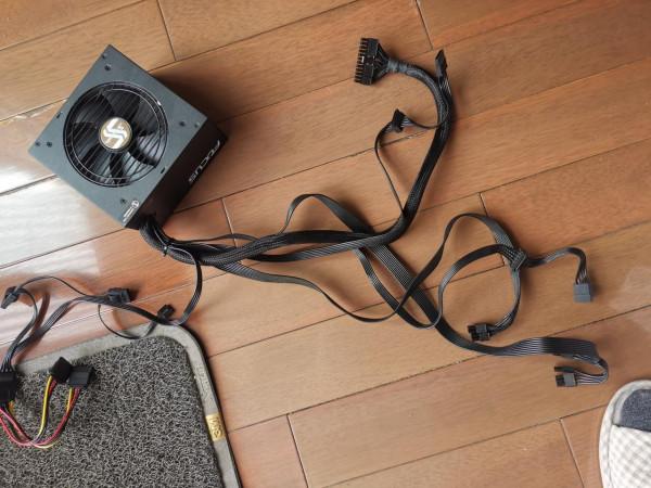 十年前的破電腦還能幹嘛?除了50包郵,你還可以用它搭建NAS 十年前的破電腦還能幹嘛?除了50包郵,你還可以用它搭建NAS