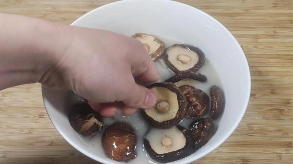 愛吃麵條要收藏了，日銷700份的炸醬秘方，分享詳細做法獨家配方