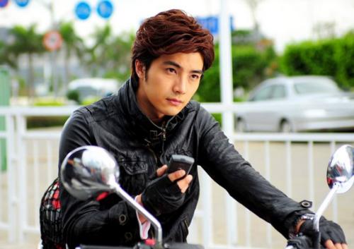 賀軍翔稱三胎確認是兒子才生,曾因拒絕處女座,讓老婆提前剖腹產 賀軍翔稱三胎確認是兒子才生,曾因拒絕處女座,讓老婆提前剖腹產