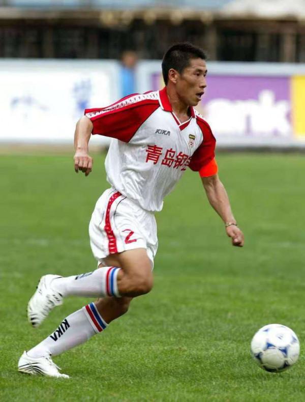 申花舊將之樸實低調沉穩的右後衛陳剛