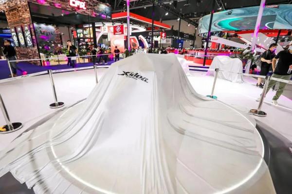 這三臺絕對是本屆摩博會最帥、最霸氣、最科幻的，國產未來可期