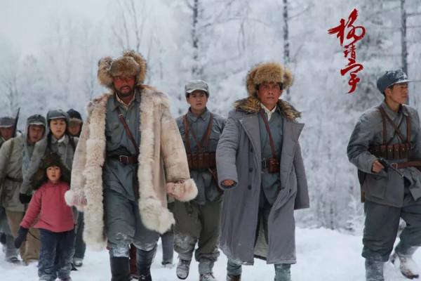 楊靖宇犧牲後腹部被剖開，日軍將領當場流淚，回國後留下遺言自殺