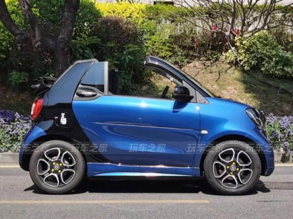 無瘋狂 不偷生 車友提Smart 453 0.9敞篷版改裝玩車心得分享