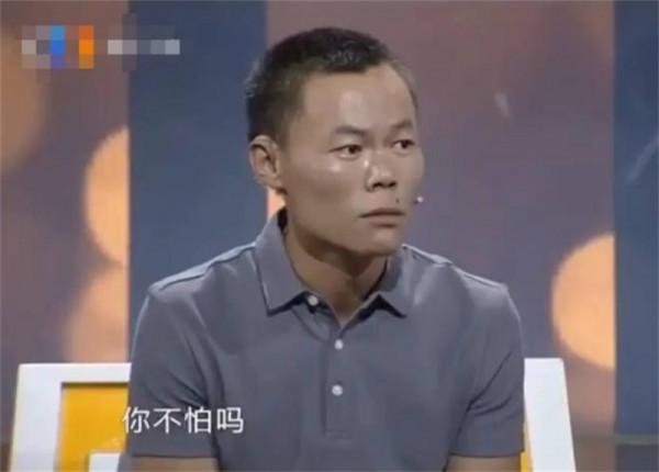 13年前她翻牆追男友成癱瘓，男友為娶她眾叛親離，網友：真男人