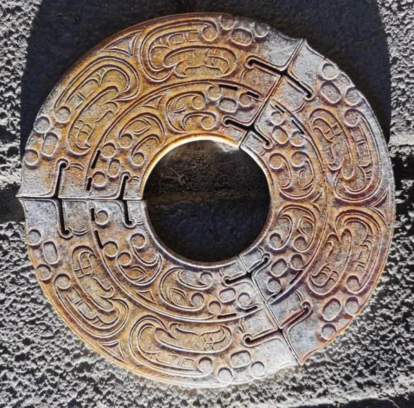 商周12龍勾雲紋三聯璧