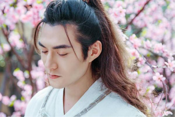 上戲97明星班 個個是人精 有人為走紅不擇手段 有人卻低調演戲受尊敬