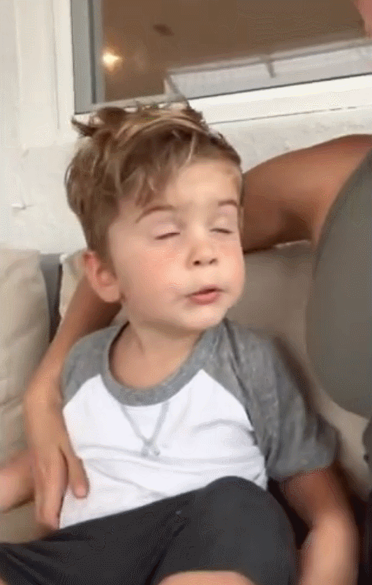 這個周迅、徐靜蕾搞不定的“情場浪子”,成了“報復式帶娃”爸爸 這個周迅、徐靜蕾搞不定的“情場浪子”,成了“報復式帶娃”爸爸