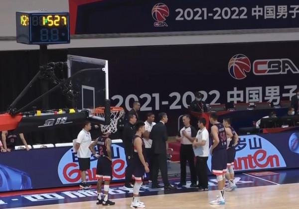 沒見過吧!棄權倒計時?CBA這項新規則你覺得合理嗎? 沒見過吧!棄權倒計時?CBA這項新規則你覺得合理嗎?