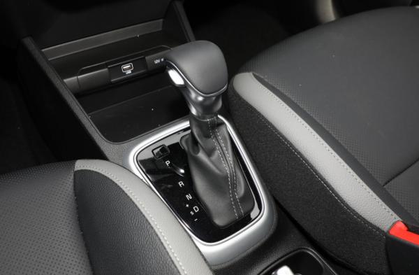 21款奕跑起售價低至6.98萬元，價效比還是比高不過自主品牌