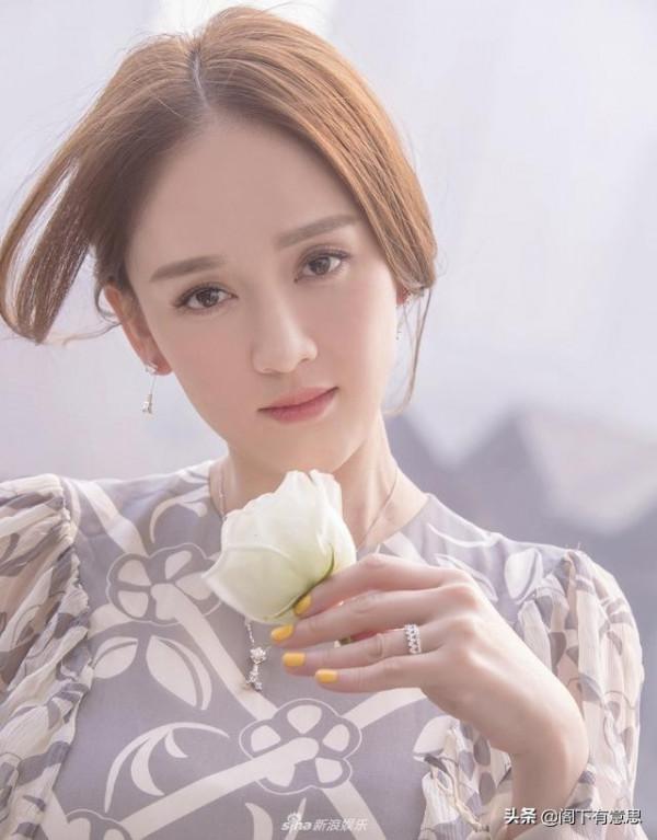 “教主”陳喬恩還是那麼甜美，陳喬恩寫真集