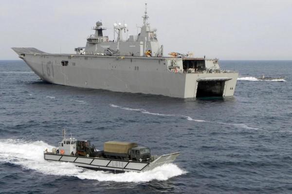 &OpenCurlyDoubleQuote;胡安&CenterDot;卡洛斯一世&rdquo;號戰略投送艦圖集（60圖）