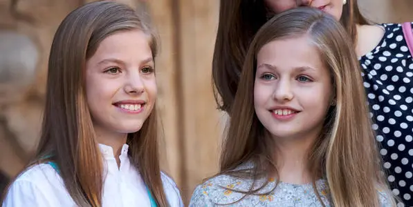 國外小孩說中文內卷?公主、王子、精英富二代…一個比一個標準 國外小孩說中文內卷?公主、王子、精英富二代…一個比一個標準