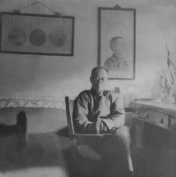 1949年，毛主席當選主席時缺了一票