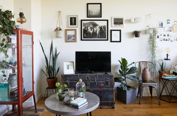 28㎡的開放式一居,用喜好將空間填滿,和狗狗的獨居生活 28㎡的開放式一居,用喜好將空間填滿,和狗狗的獨居生活