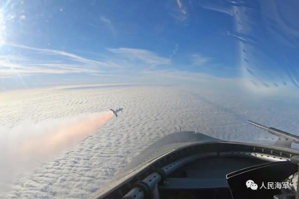 霹靂出擊——這場空空導彈實彈攻擊帥爆了 霹靂出擊——這場空空導彈實彈攻擊帥爆了