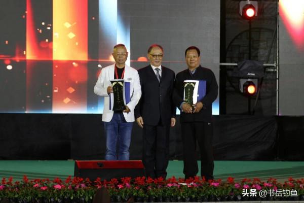 “貧苦釣王”的逆襲人生 “貧苦釣王”的逆襲人生