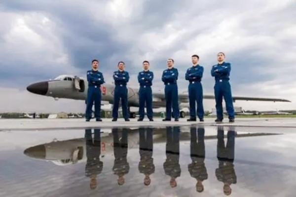 中國跨入戰略空軍門檻，直面美軍方挑釁，美國還有底氣核威脅嗎？