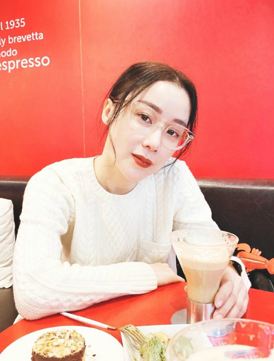 自然老去的女星PK整容老去的女星，究竟誰贏了？