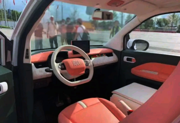奇瑞新款代步小車，QQ冰淇淋最新資訊曝光，續航120/170公里