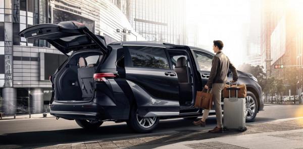 賽那32萬預售，你是來幫GL8和嘉華“神助攻”的嗎？