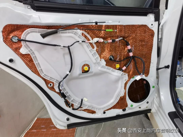 近在身邊的舒適之音,豐田凱美瑞無損升級德國原裝進口RS能量音響 近在身邊的舒適之音,豐田凱美瑞無損升級德國原裝進口RS能量音響