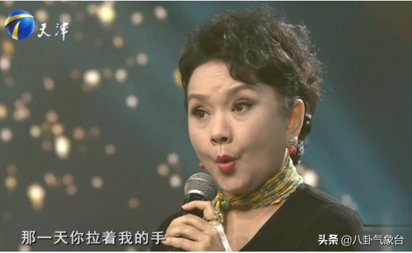 歌唱家王靜的三段情，與聶衛平的婚姻被人詬病，為兒子60歲不再嫁