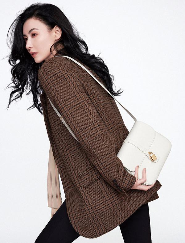 張柏芝演繹秋日新風尚 西裝夾克盡顯優雅格調